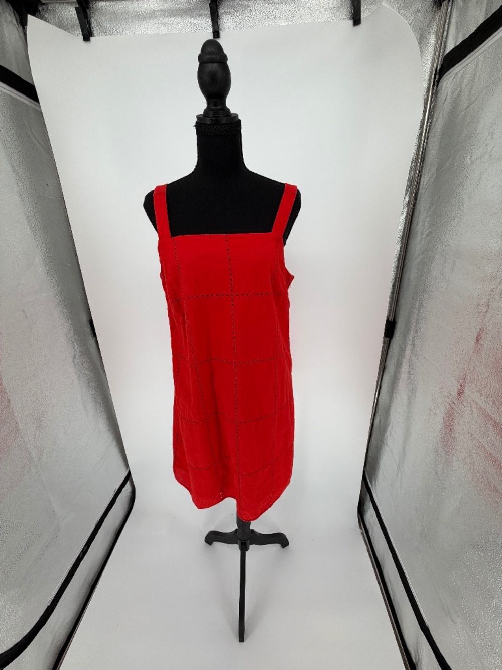Banana Republic Cadmium Red Eyelet Shift Dress | Sleeveless Square Neck M
